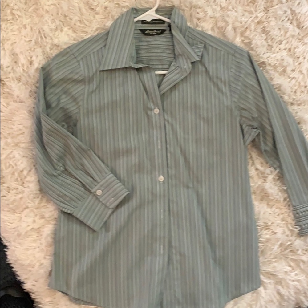3/4 sleeve button down top